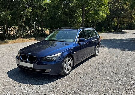 BMW 530d Touring E61 Temp. Sitzhzng. Pano. AHK.