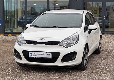 Kia Rio 1.2 Dream Team Klimaautom. Bluetooth SHZ PDC