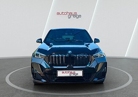 BMW iX1 30 xDrive M Sport