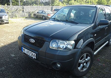 Ford Maverick 2,3 l Highclass Highclass