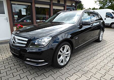 Mercedes-Benz C 180 T-Modell Avantgarde 8xAlu/Navi/Hu neu