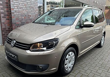 VW Touran Volkswagen 1.6 TDI Cup DSG AHK SHZ Tempomat ParkAssi