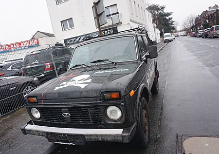 Lada Niva Only