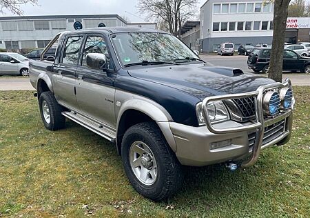 Mitsubishi L200 Pick Up 4x4 Magnum Automatik *KlimaAutom*