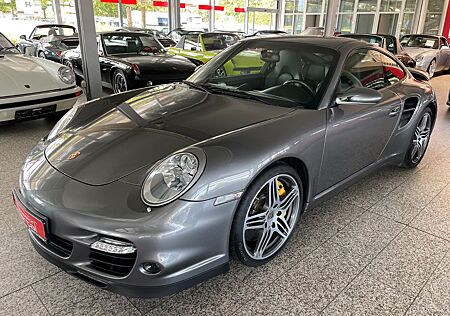 Porsche 911 Urmodell 997 Turbo Tiptr. -PCCB-Chrono-adapt. Sportsitze