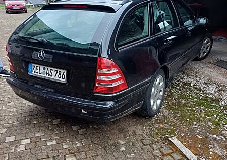 Mercedes-Benz C 180 KOMPRESSOR T CLASSIC Classic