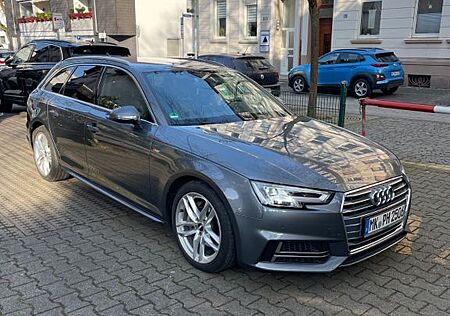 Audi A4 2.0 TDI 3xSline Alcantara, Virtual- C, Kamera