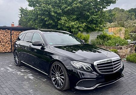 Mercedes-Benz 220 Burmester Widescreen AHK