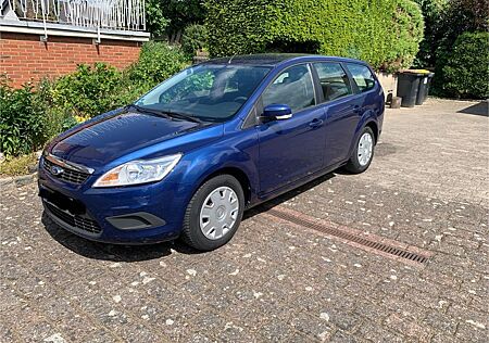 Ford Focus 1,4 Style Turnier Style