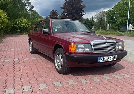 Mercedes-Benz 190