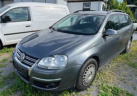 VW Golf Volkswagen V Variant Trendline