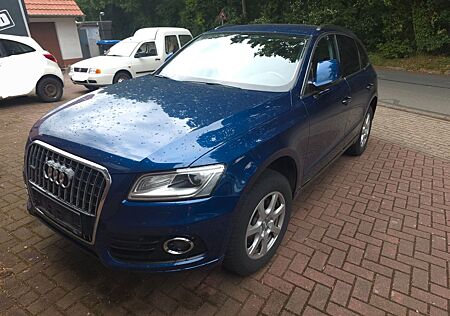 Audi Q5 2.0 TDI quattro -