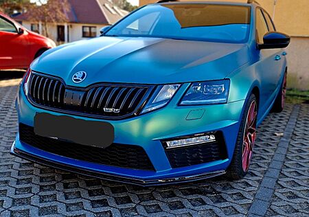 Skoda Octavia 2.0 TSI DSG RS Combi RS AHK,StdHz, VB