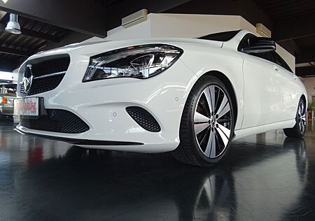 Mercedes-Benz CLA 200 Shooting Brake CLA 200 Shooting B. Urban/ Navi/LED/ Night/ Pano