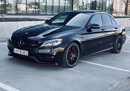 Mercedes-Benz C 63 AMG Mercedes-AMG C 63 S Mercedes-AMG S