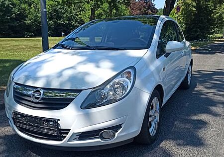 Opel Corsa 1.3 CDTI Easytronic TÜV neu Scheckheftgepf