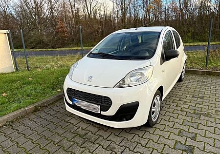 Peugeot 107 1.0 Liter