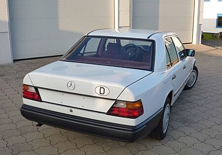 Mercedes-Benz 200 Top Zustand (124.020) H-Kennzeichen