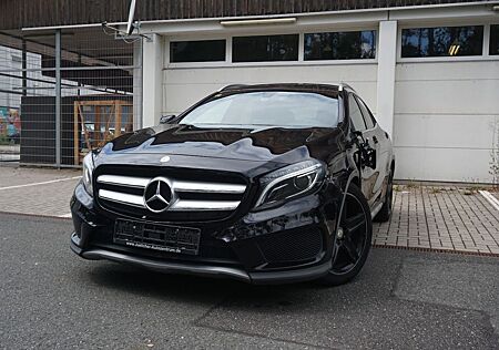 Mercedes-Benz GLA 250 GLA 4Matic AMG Line