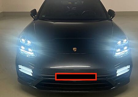 Porsche Panamera Turbo S E-Hybrid Executive