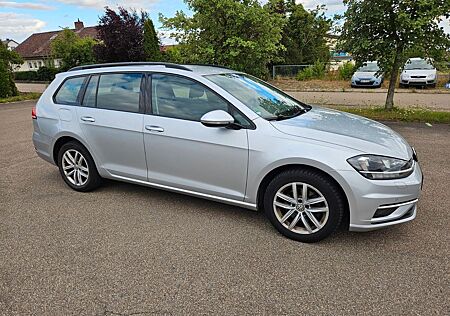 VW Golf Volkswagen VII Variant Comfortline Navi Klima Euro6