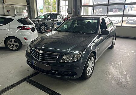 Mercedes-Benz C 180 KOMPRESSOR BlueEFFICIENCY -