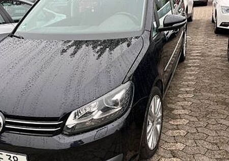 VW Touran Volkswagen 2.0 TDI 125 kW DSG Highline Highline