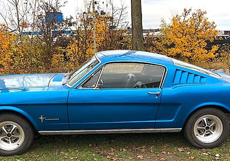 Ford Mustang Fastback 6cyl 1965