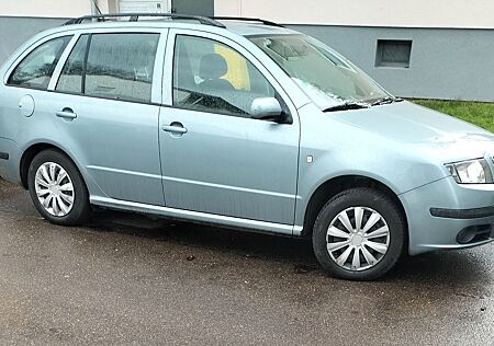 Skoda Fabia Combi 1.4 16V 59 kW Ambiente Ambiente