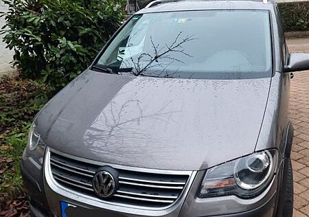 VW Touran Volkswagen Crosss 2.0 TDI 140PS Navi 7 Sitzer