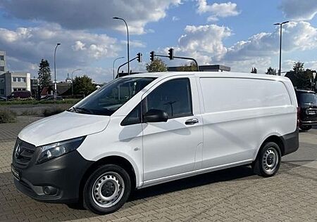 Mercedes-Benz Vito Worker Plus 110CDI KlimaA AHK