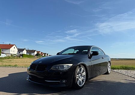 BMW 320d e93 Cabrio Facelift M Felgen