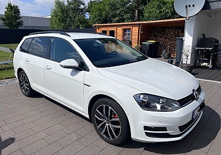VW Golf Volkswagen 1.4 TSI BMT CUP Variant CUP -Scheckheft
