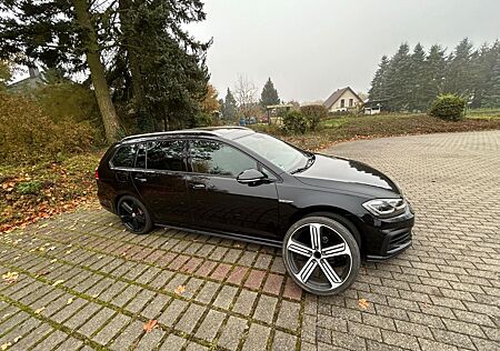VW Golf Volkswagen 2.0 TDI DSG GTD Variant GTD