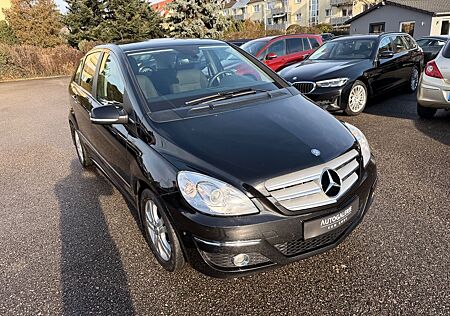 Mercedes-Benz B 180 / XENON / SITHZ / KLIMA / TEMPOMAT