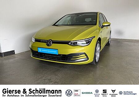 VW Golf Volkswagen VIII Style 1.5 TSI PANO+NAVI+KAMERA+SHZ