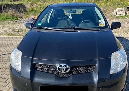 Toyota Auris 2,0-l-D-4D Life Life
