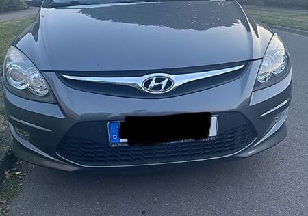 Hyundai i30 CW 1.6 CRDi 66 kW FIFA WM Edition FIFA W...