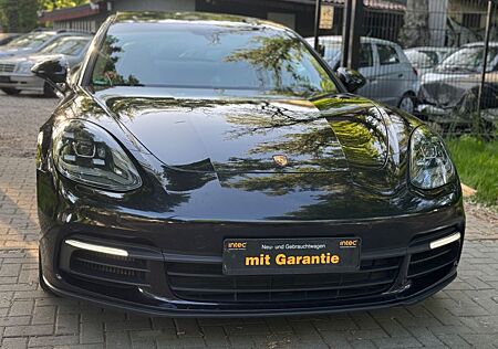Porsche Panamera 4 E-Hybrid Panorama