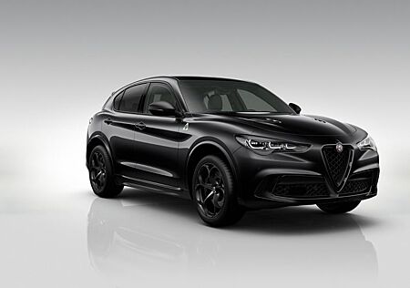 Alfa Romeo Stelvio Quadrifoglio +SCHIEBEDACH+AKRAPOVIC+PANO