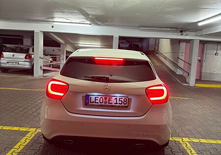 Mercedes-Benz A 180 CDI Style DCT Style