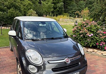 Fiat 500L Living 1.6 16V Multijet Lounge S&S 77kW...
