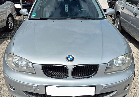 BMW 120d - Vollaustattung - WENIG KM