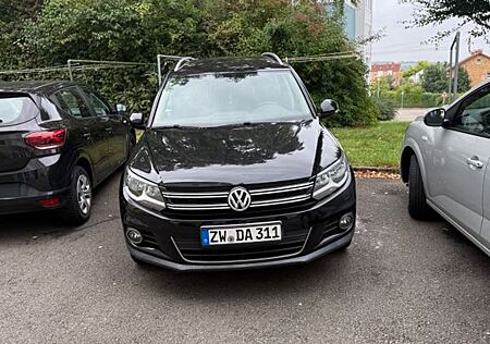 VW Tiguan Volkswagen 2.0 TDI BlueMotion Technology LIFE LI...