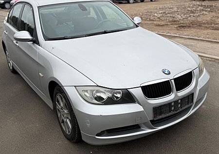 BMW 318i M LENKRAD Ab Werk 2 Hand! Sitzheizung