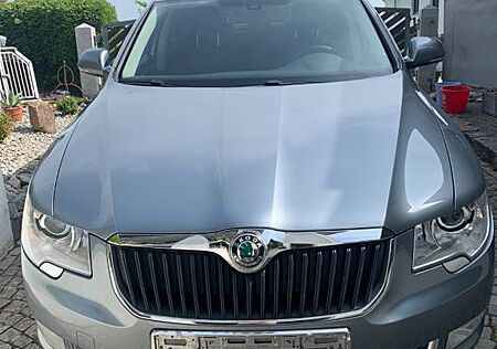 Skoda Superb 2.0 TDI 125kW 4x4 Active Combi Active