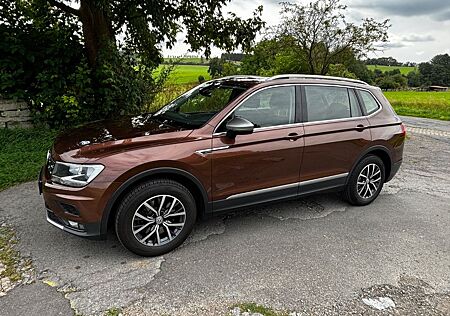 VW Tiguan Allspace Volkswagen 2.0 TDI SCR 140kW DSG Allrad