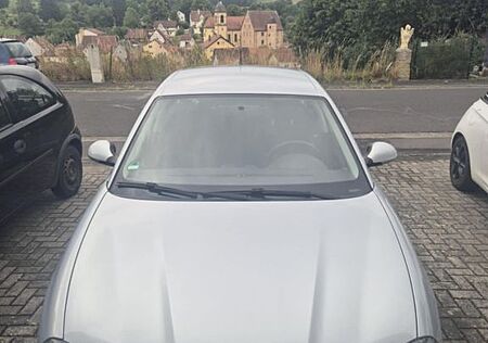 Seat Ibiza 1.4 16V 63kW Reference Reference