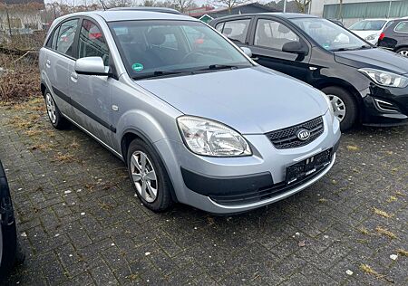 Kia Rio 1.4 EX Basis E.FH ZV Servo