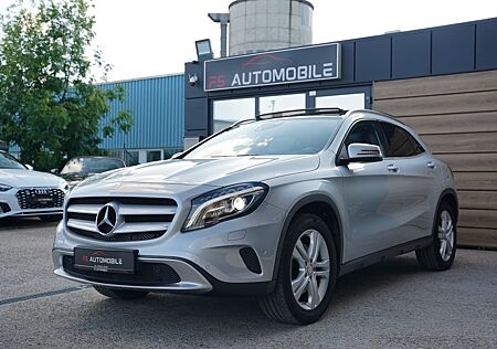 Mercedes-Benz GLA 250 4M Urban*AUTOMATIK*PANO*CAM*ILS*AHK*NAVI